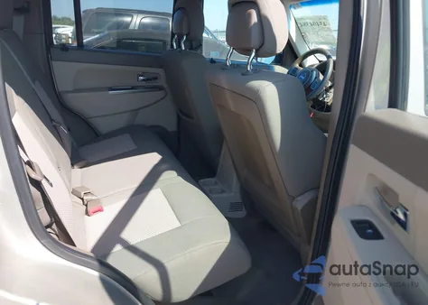 2011 Jeep Liberty Sport from USA, damaged, VIN 1J4PN2GK5BW556964